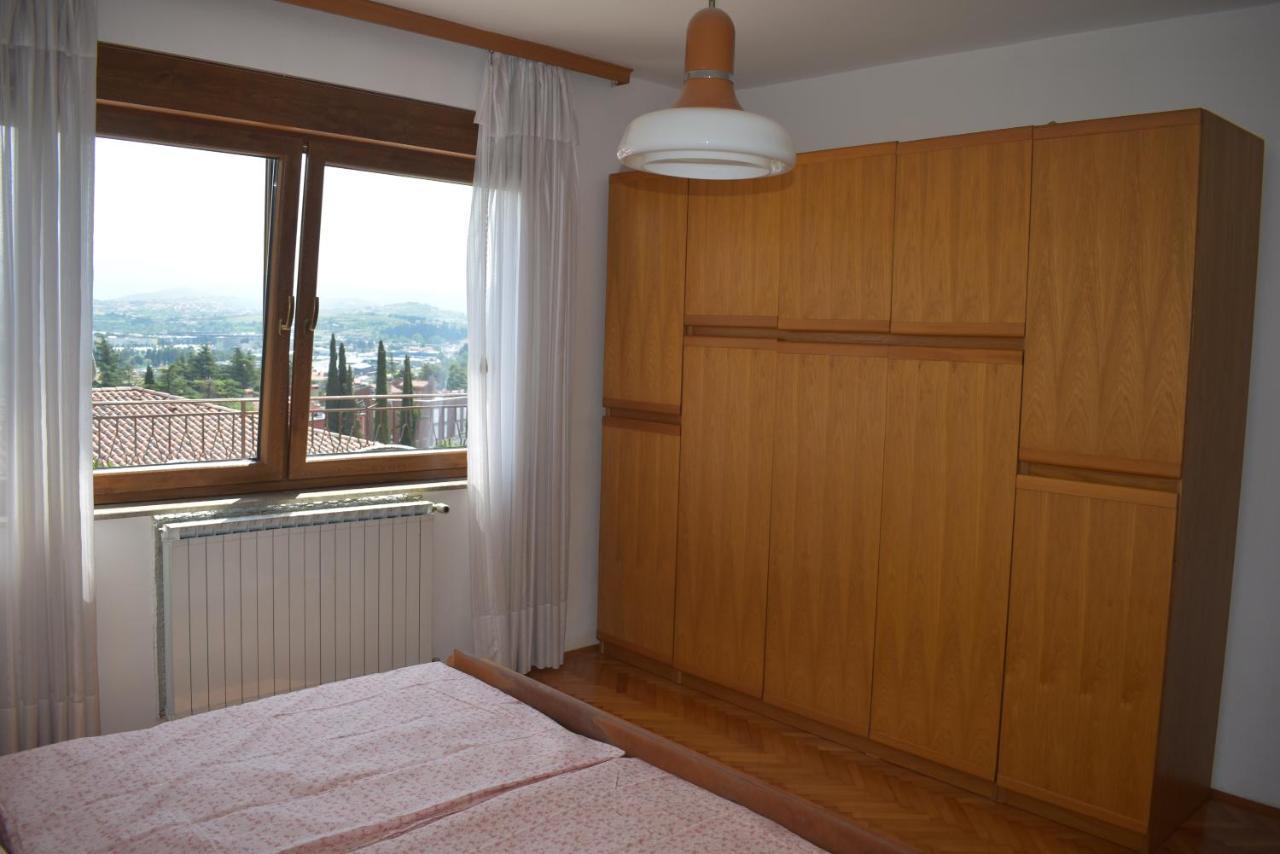 Appartement By The Castle Koper Buitenkant foto