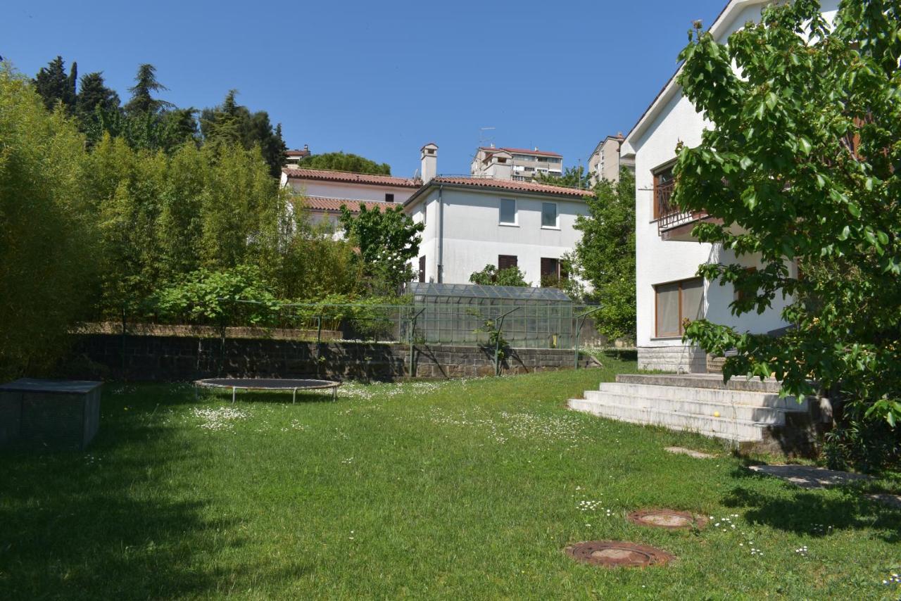 Appartement By The Castle Koper Buitenkant foto
